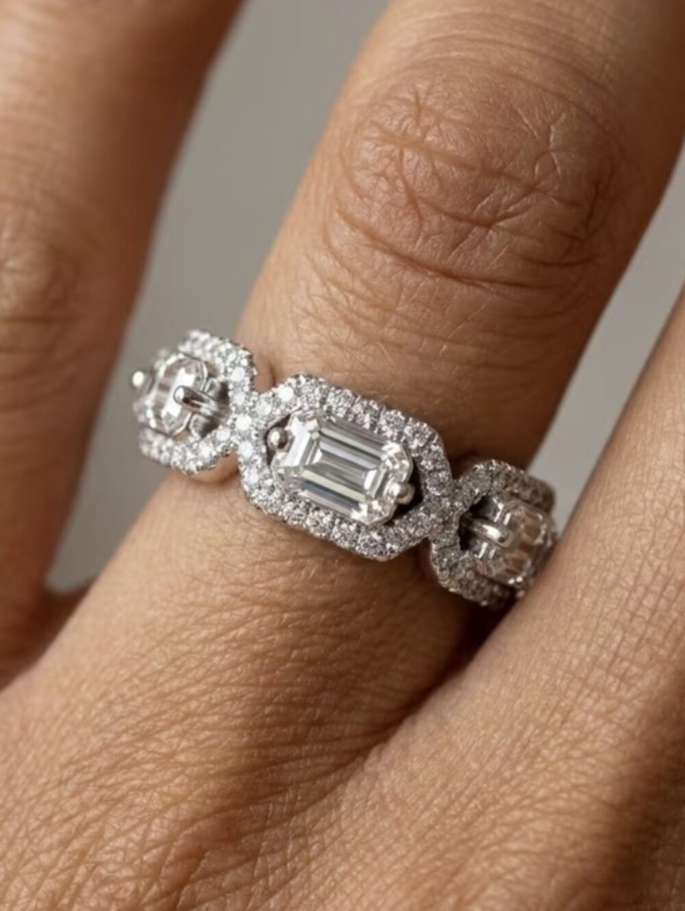 VVS1 1.2 CT* EMERALD CUT W/ PAVE FULL MOISSANITE RING SIZE 6
